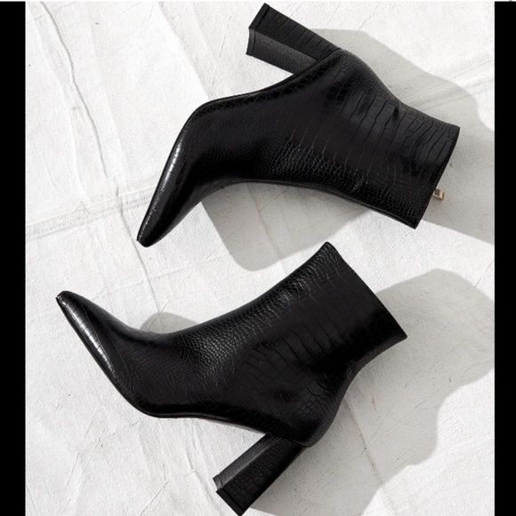 Billini Elke boots in black croc - Picture 5 of 9